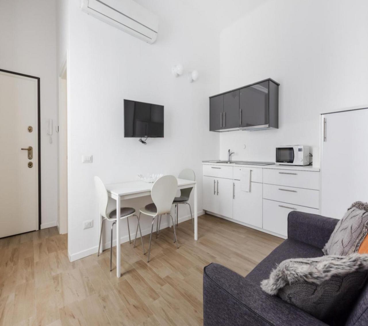 Up To Home - Residenze Milano Luaran gambar